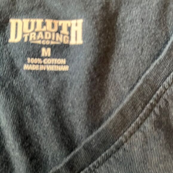 Duluth Trading Co Short Sleeve T- Shirt Size Medium In Good Condition - Picture 5 of 5